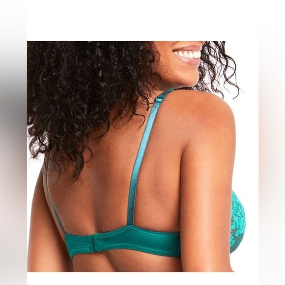 NWT MAISON LEJABY FLEUR IKAT
Sea blue embroidered underwire bra - Picture 3 of 11